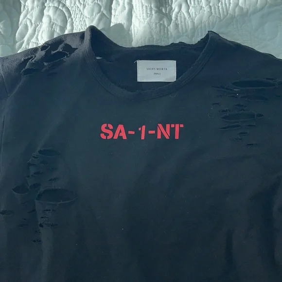 Men’s SAINT MORTA t - Picture 2 of 2